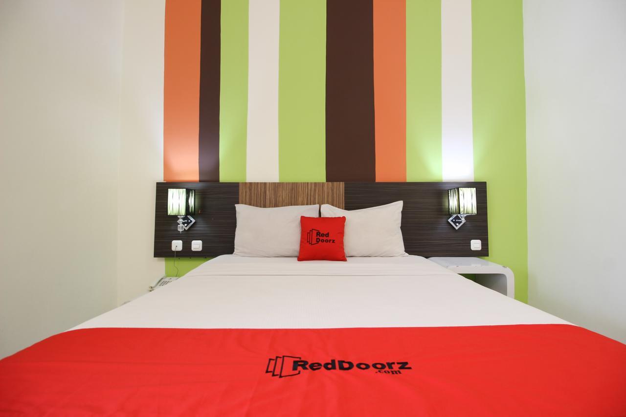 Reddoorz Plus Near Keraton Yogyakarta 2 Bagian luar foto