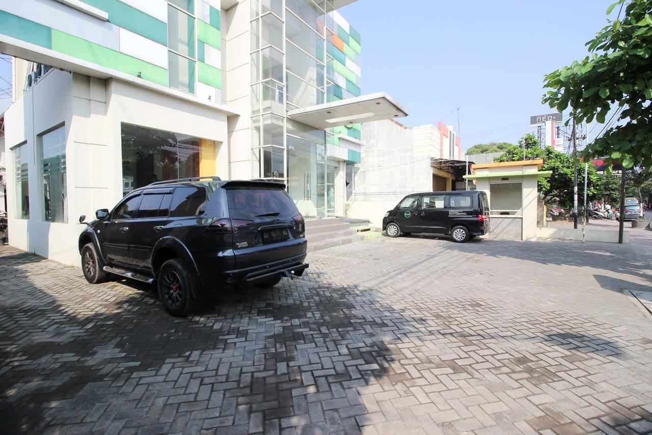 Reddoorz Plus Near Keraton Yogyakarta 2 Bagian luar foto
